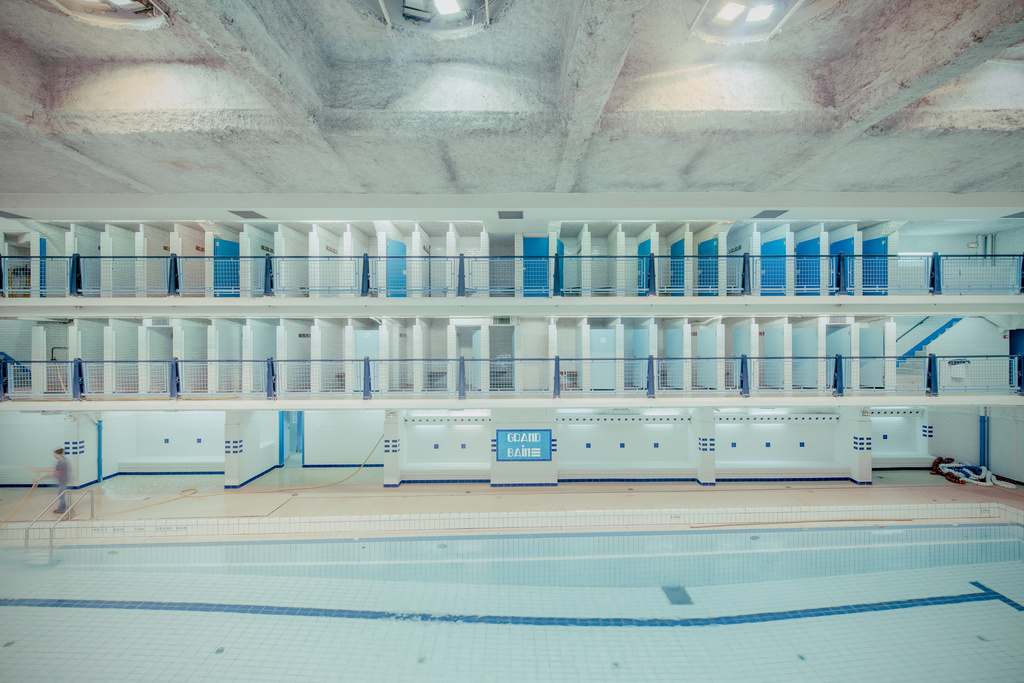Swimming Pools - Photo 6