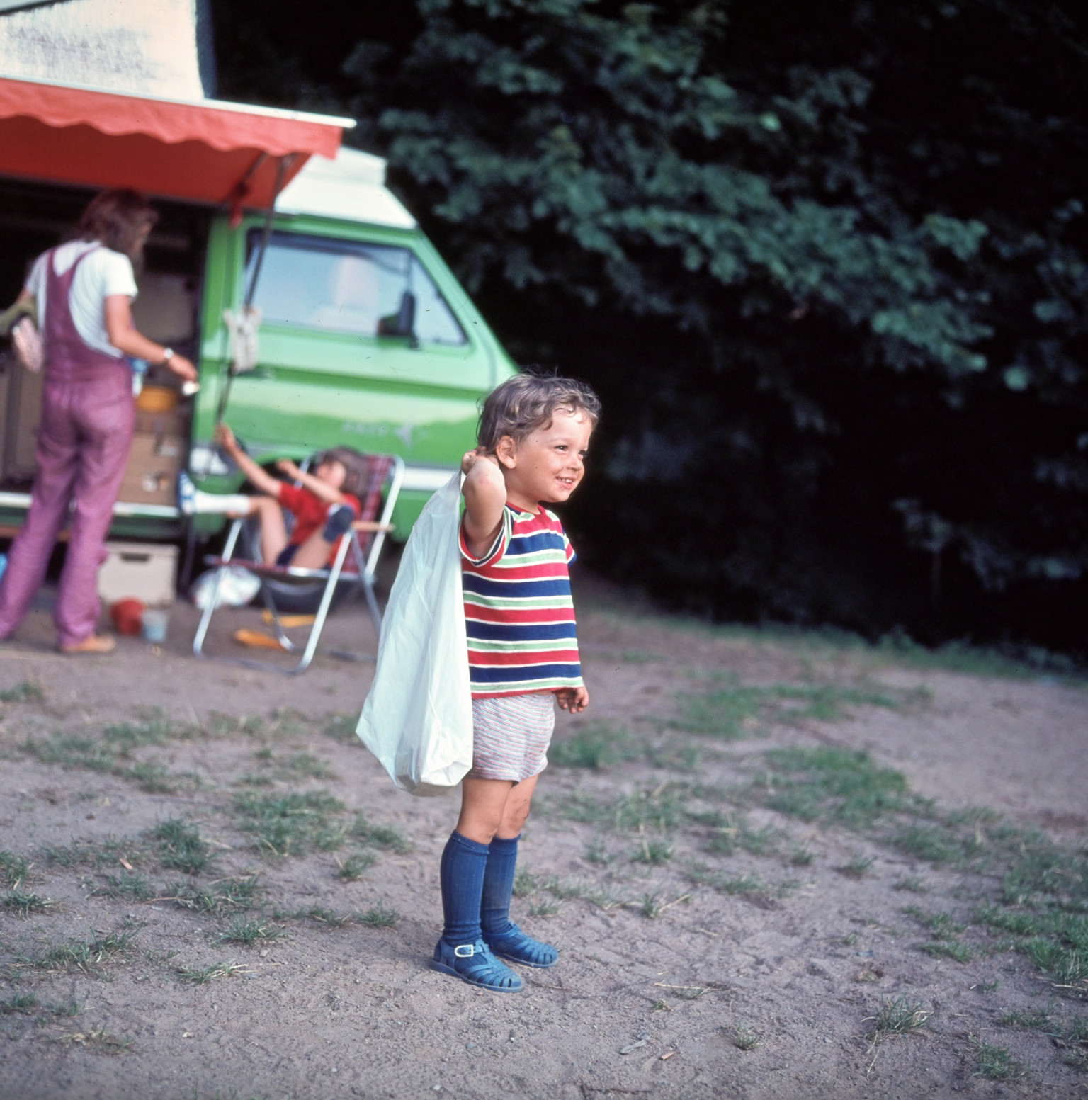 Childhood Memories - Photo 14