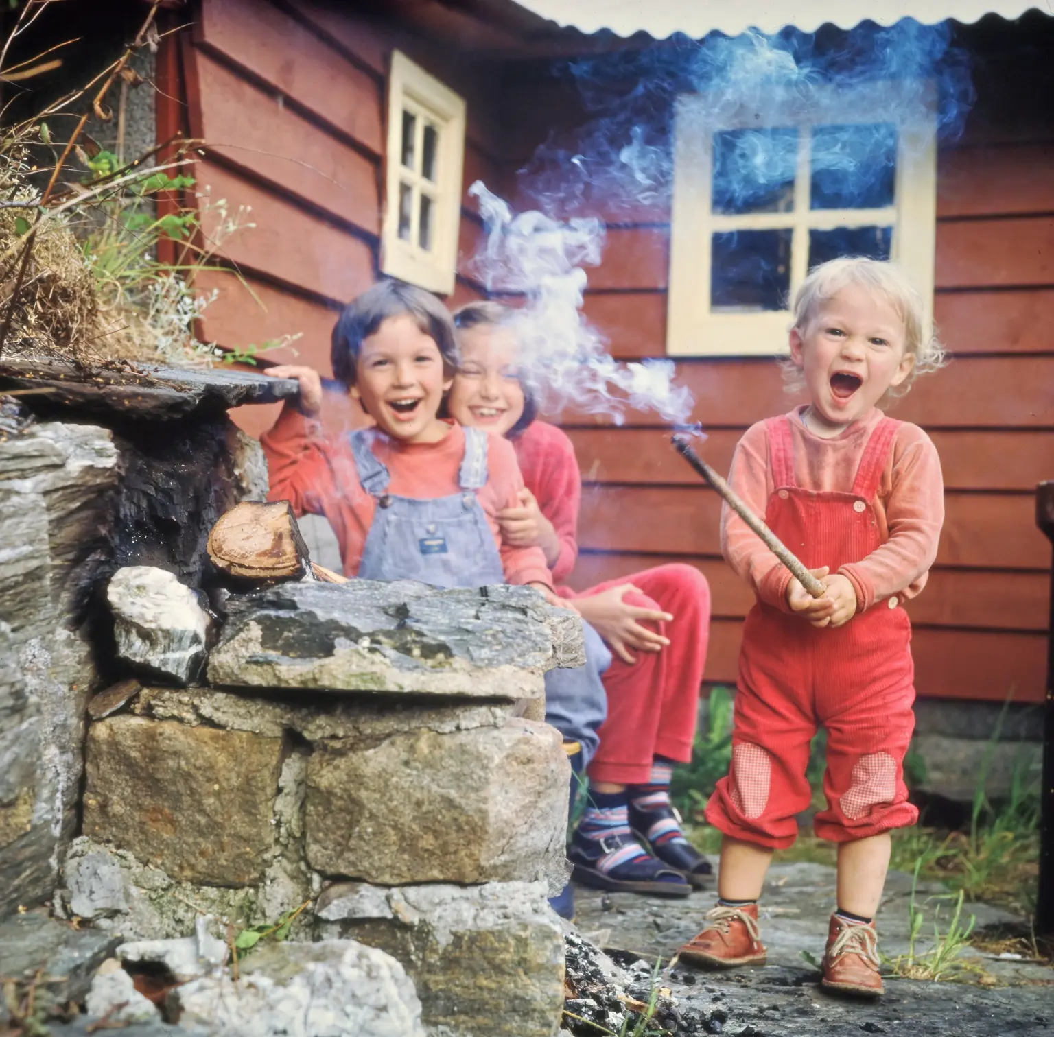 Childhood Memories - Photo 1